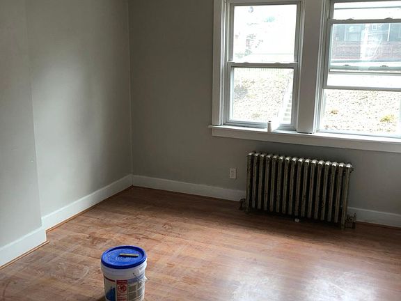 1st bedroom
