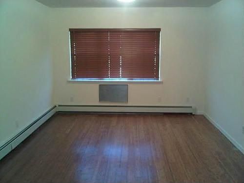 3rd image of 795 Willoughby Ave