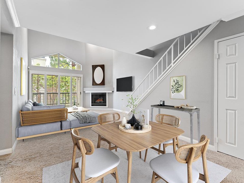 1st image of 21550 Burbank Blvd APT 315