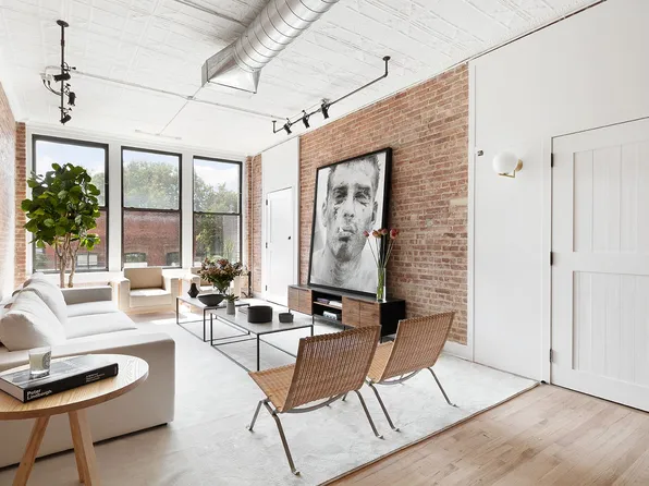 59 Bank Street image 1 of 15