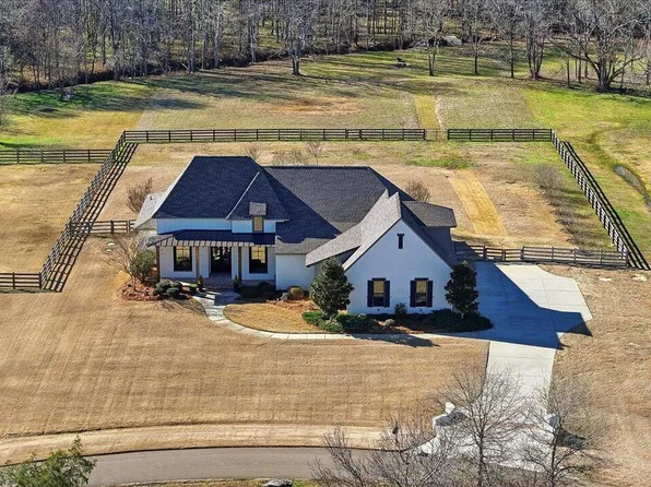 127 Crossview Pl, Brandon, MS 39047