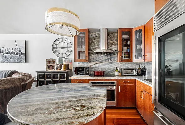 Rented by Modern Spaces | media 32