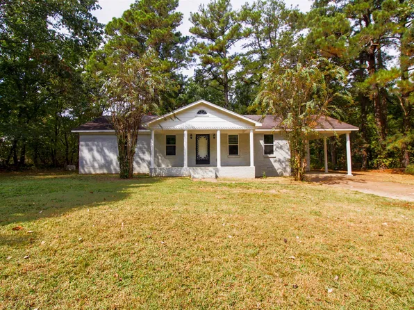 2089 Ralph Rd, Covington, TN 38019