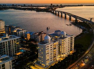 128 Golden Gate Point APT 202A, Sarasota, FL 34236