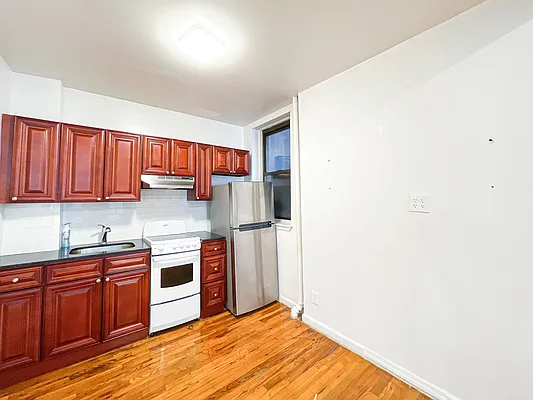 Rented by Blackwater Associates Inc. | media 7