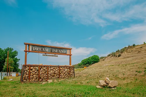 Dream Island Photo 1