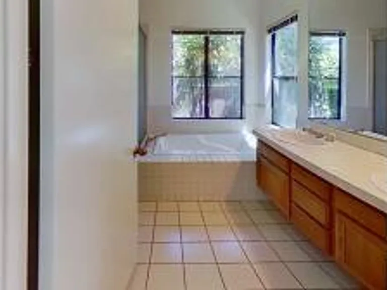 3012 Wauneta St — Photo 18