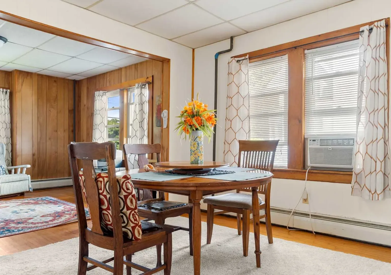 3 bed, 1500 sqft, $2,600 — Photo 3