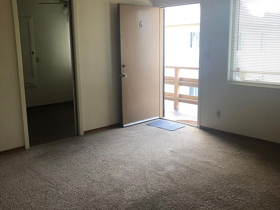 1st image of 1049 Villa Ave #6