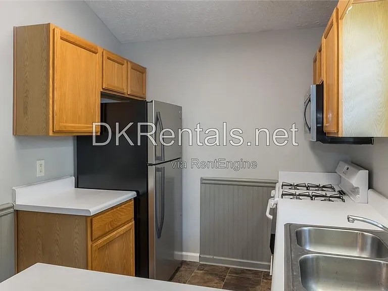 207 Daventry Way — Photo 8