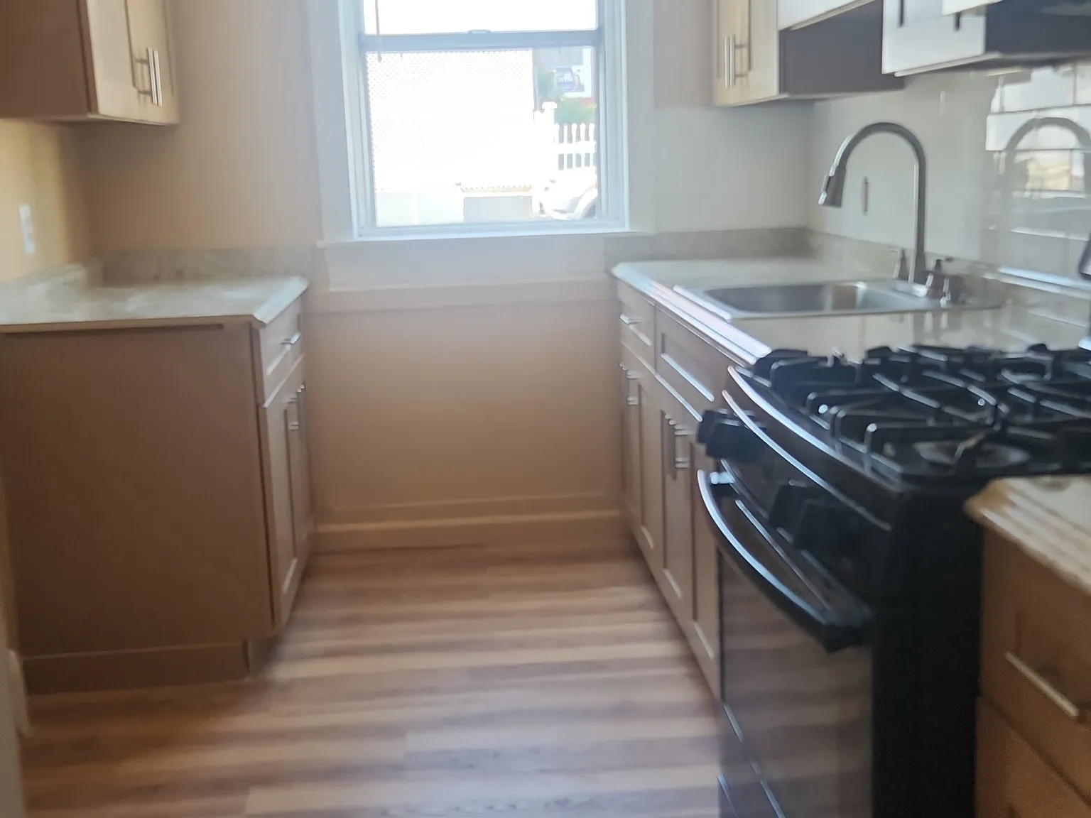 3 bed, $2,500 — Photo 4