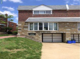 2223 Hoffnagle St, Philadelphia, PA 19152