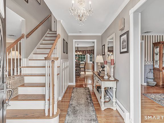 3rd image of 177 Dickinson Drive