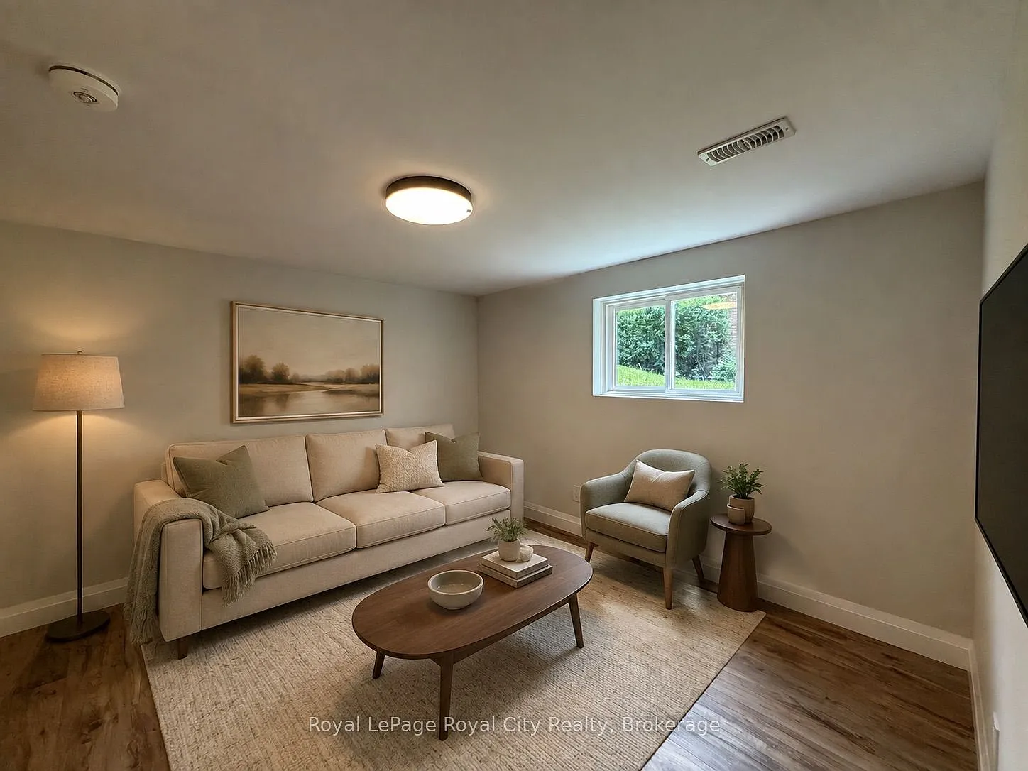 2 bed, $1,900 — Photo 3
