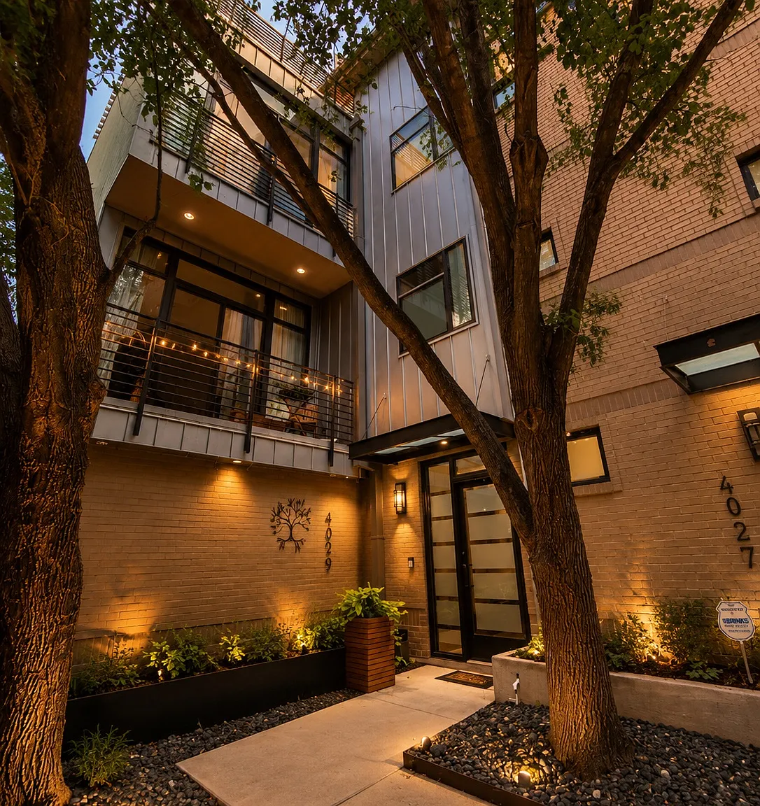 Gilbert Ave, Dallas — Photo 1
