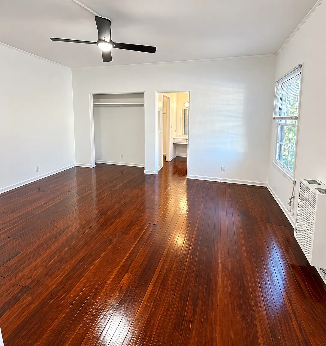 Studio, 625 sqft, $1,750 — Photo 4