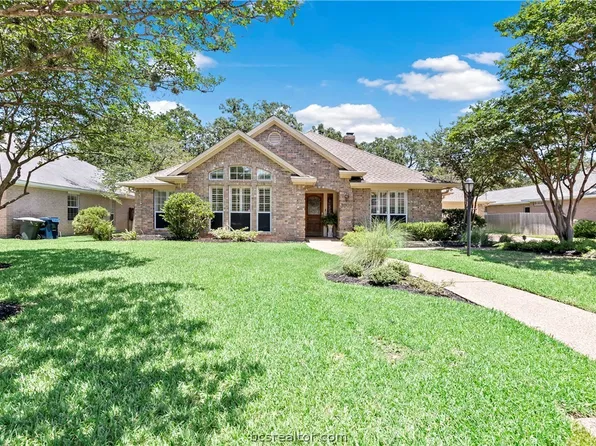 3009 Aztec St, College Station, TX 77845