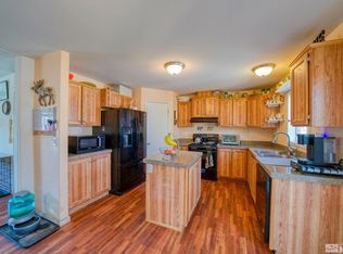 2154 Columbia Way, Carson City, NV 89706