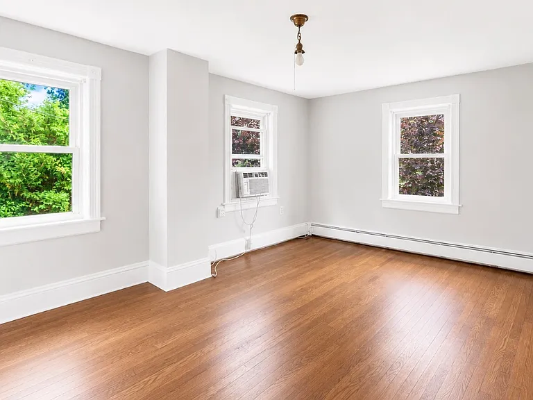 217 Church St — Photo 14