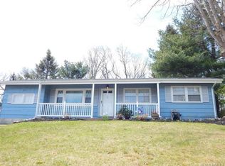 913 Stafford Dr, Toms River, NJ 08753