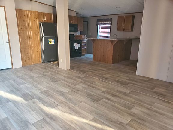 2nd image of 7400 46th Ave N Lot 414