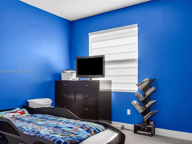7314 Estero Dr — Photo 23