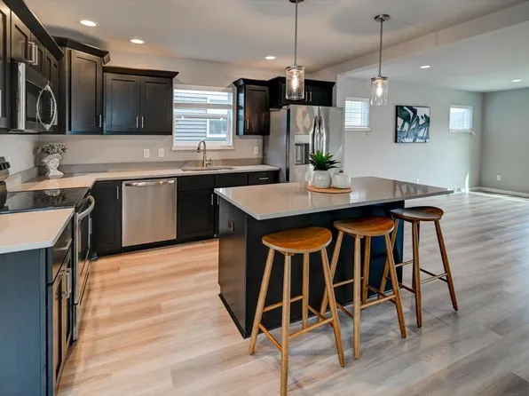 6567 Prairie Wood Drive, Mcfarland, WI 53558