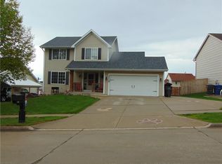 3115 E Porter Ave, Des Moines, IA 50320