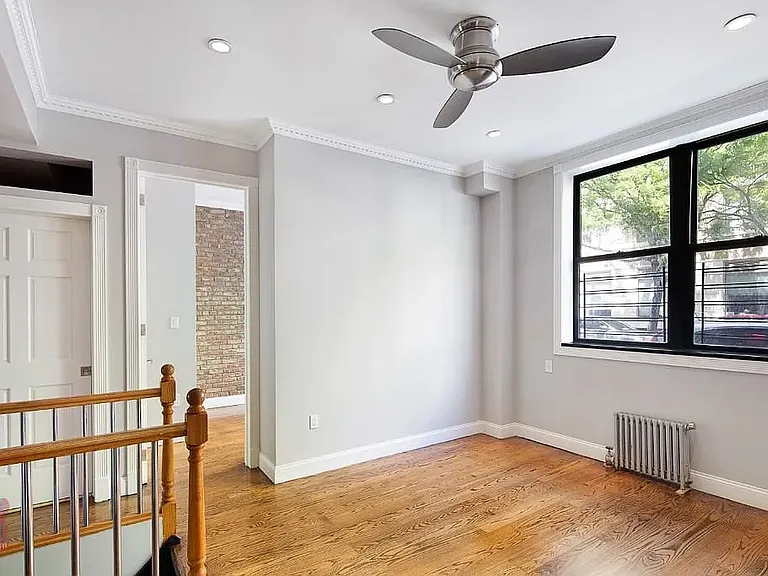 330 E 100th St #1B — Photo 8