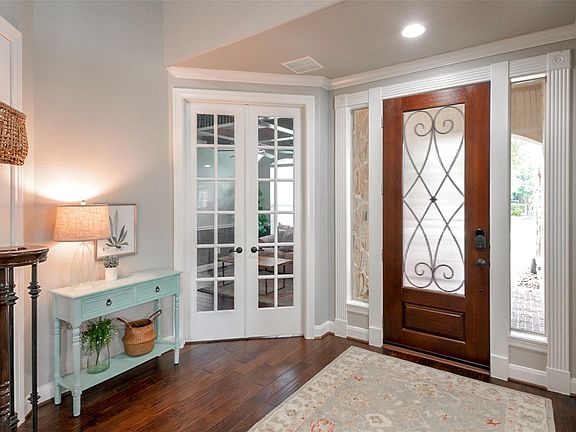 3rd image of 15915 Barton River Ln