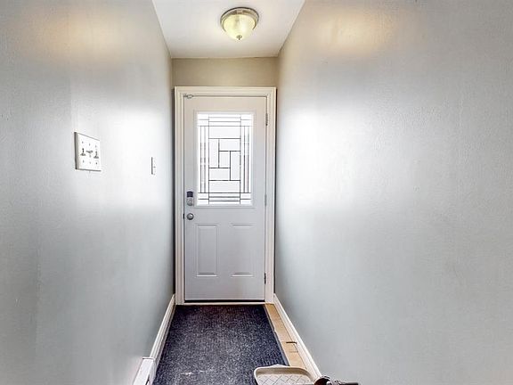 3rd image of 96 Farrell Drive
