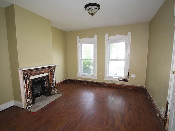 54  Centre Street Dayton OH 45403