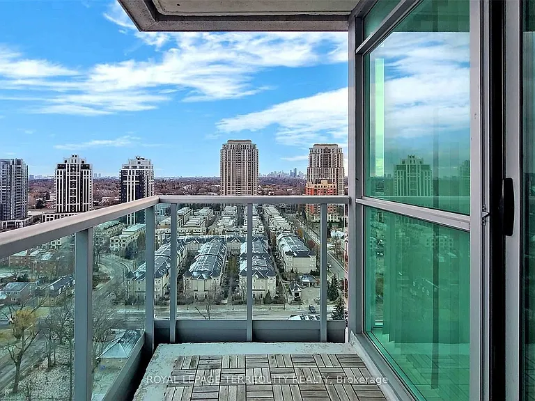 17 Anndale Dr #2211 — Photo 31