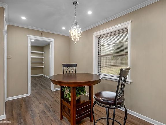 3rd image of 6038 Gaylyn Dr