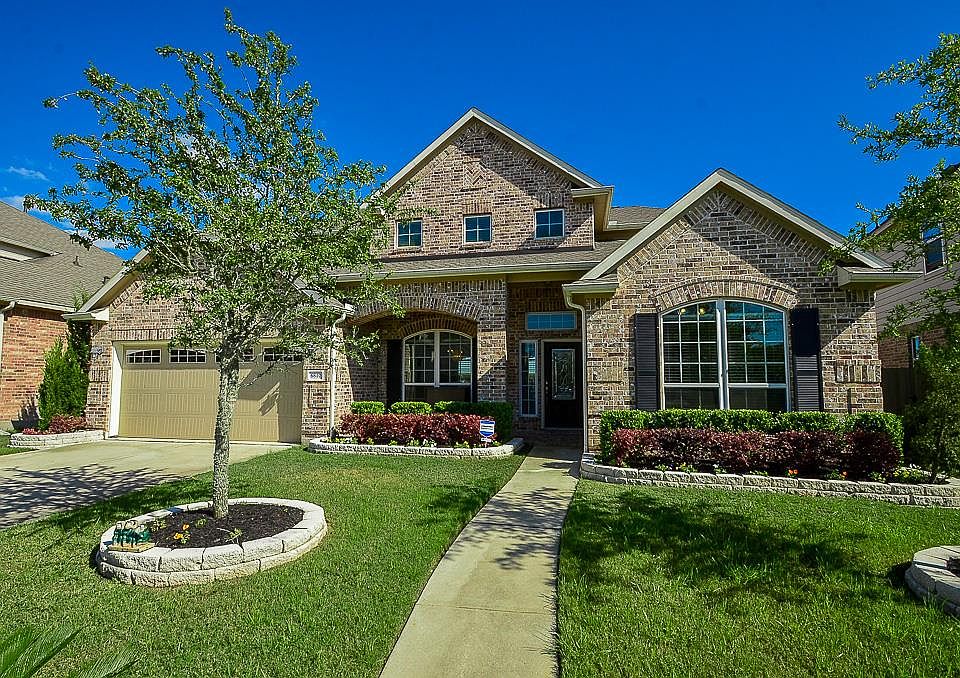 1st image of 6810 Mendenhall Way