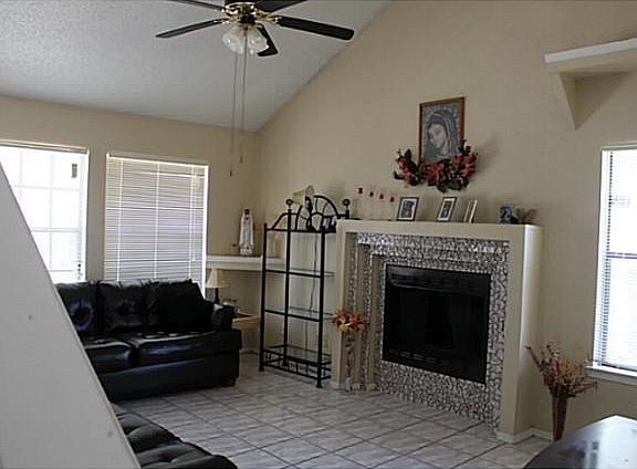 4th image of 11469 Lone Wolf Cir