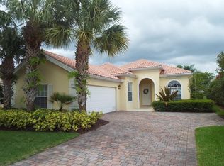 8178 Rosalie Ln, Wellington, FL 33414