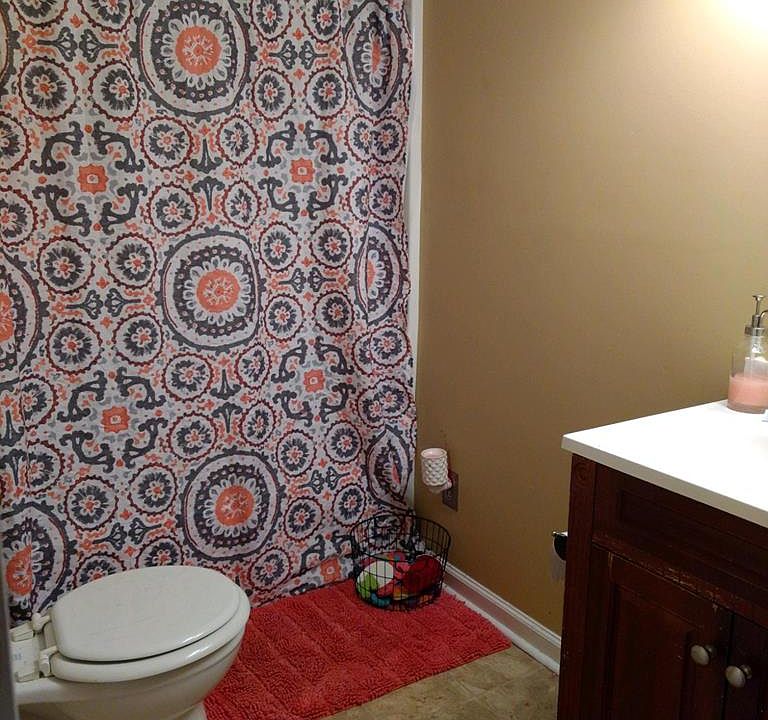 2nd image of 306 Pinecrest Dr
