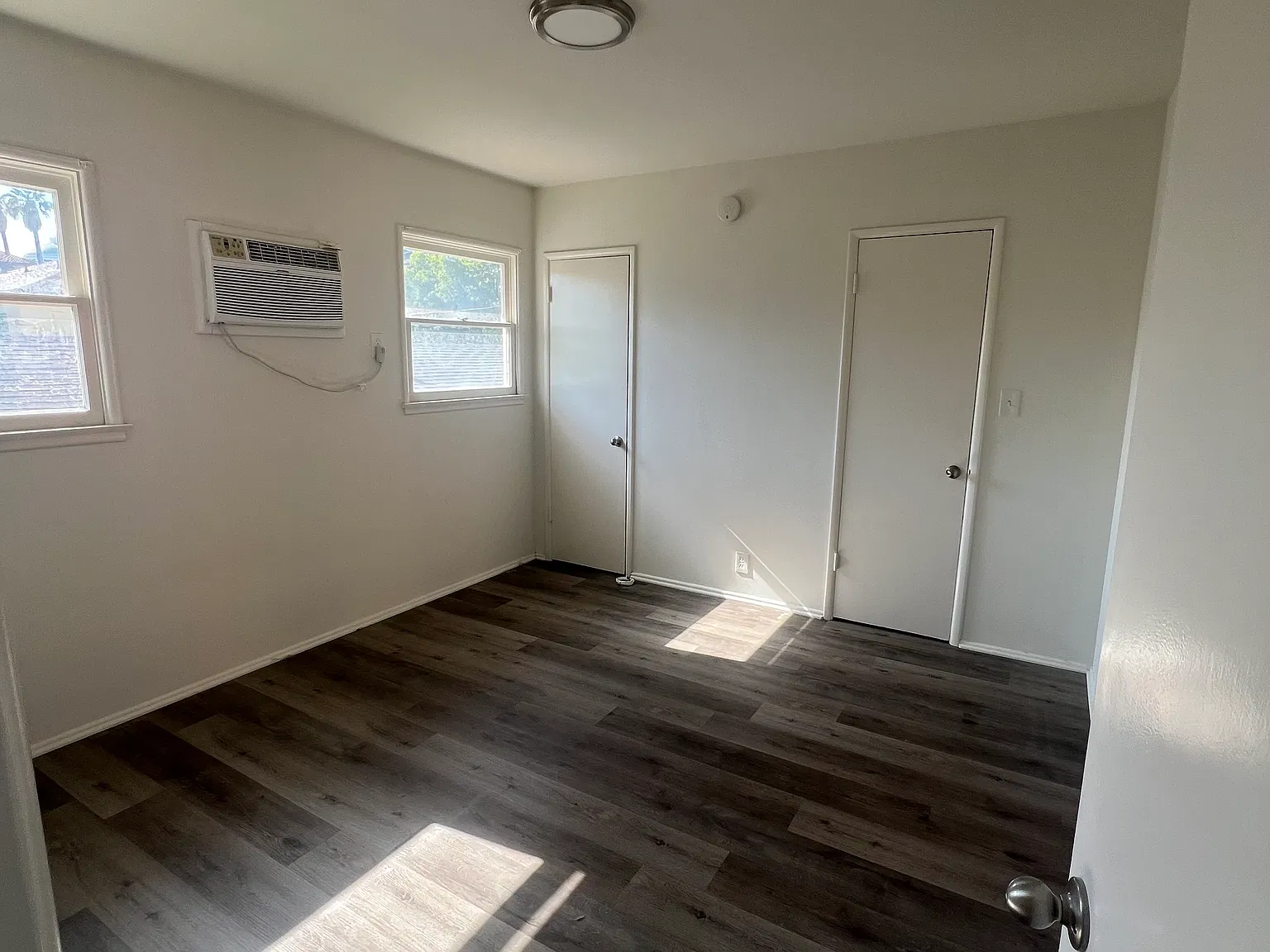 1 bed, 600 sqft, $2,000 — Photo 4
