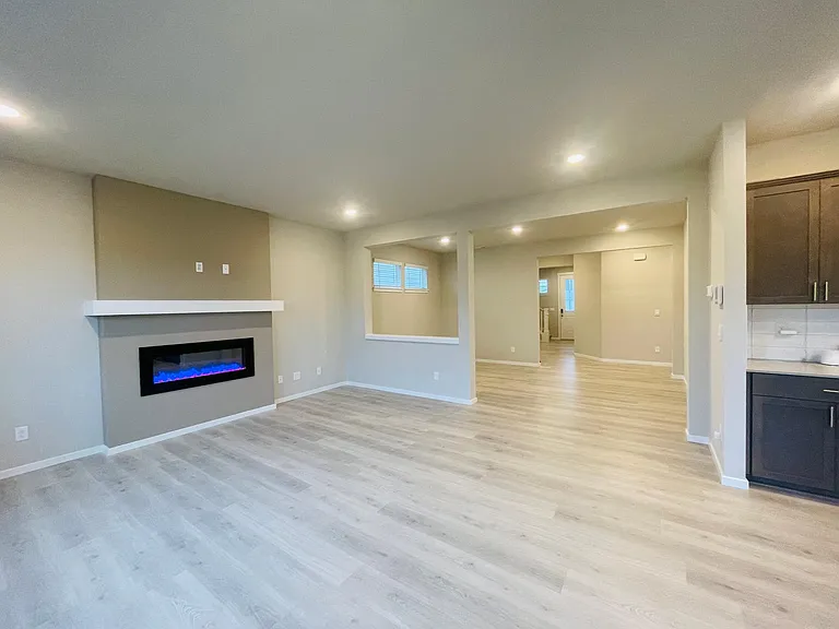 5940 Addison Rd SW — Photo 9