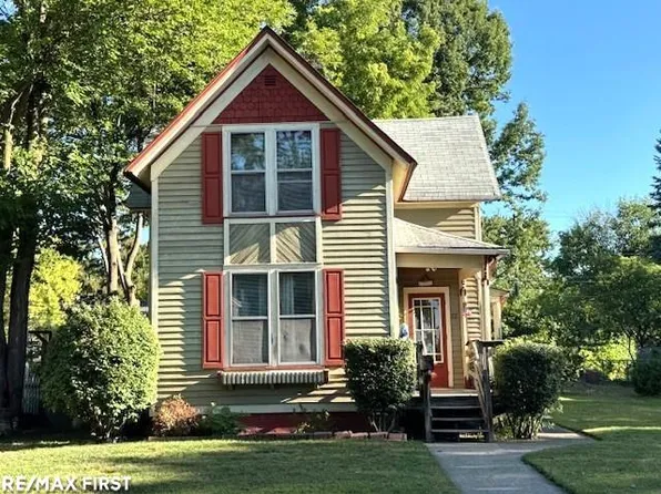 22 Ahrens St, Mount Clemens, MI 48043