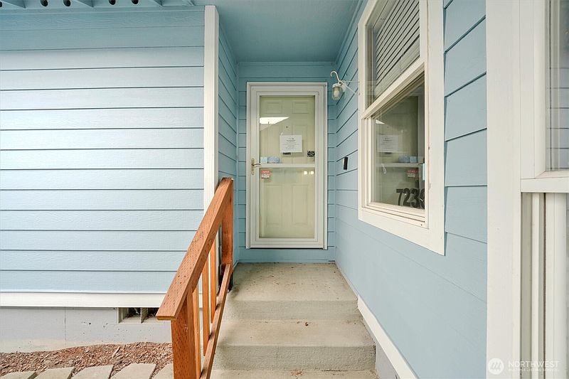 5th image of 7236 163rd Street E