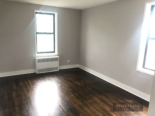 Rented by BRICK & GALO REALTY CORP | media 7