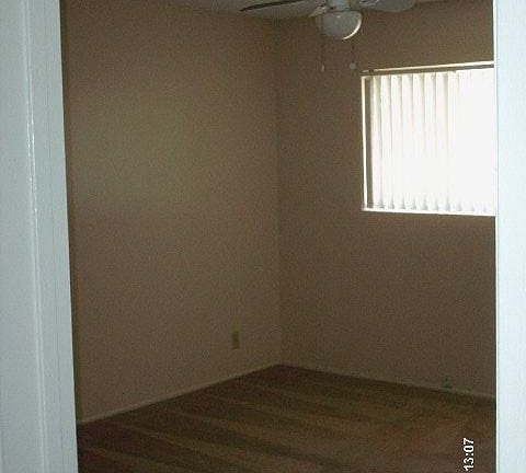 bedroom1