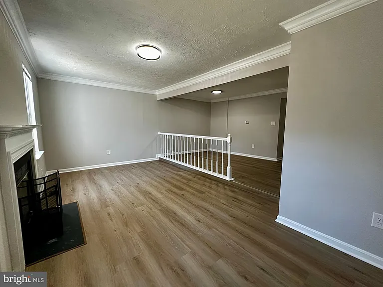 404 Cabin Ct — Photo 15