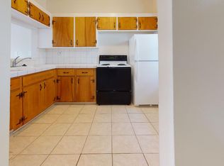 426 Lighthouse Ave APT 1, Pacific Grove, CA 93950