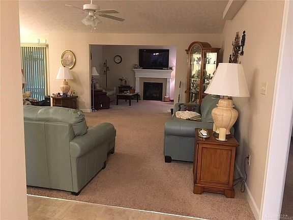 5th image of 524 Millwood Meadows Dr