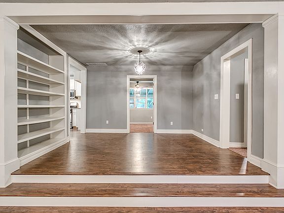 5th image of 3112 NW 27th St