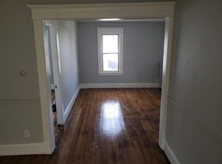 8-10 Woodmont St, Springfield, MA 01104