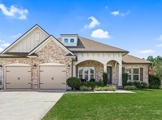 389 Meadow Lake Dr, Freeport, FL 32439
